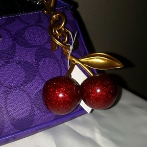 🍒Coach🍒Red Cherry Bag Charm RARE - Gold leaves- NWT 🍒 🎁☝🏻👜